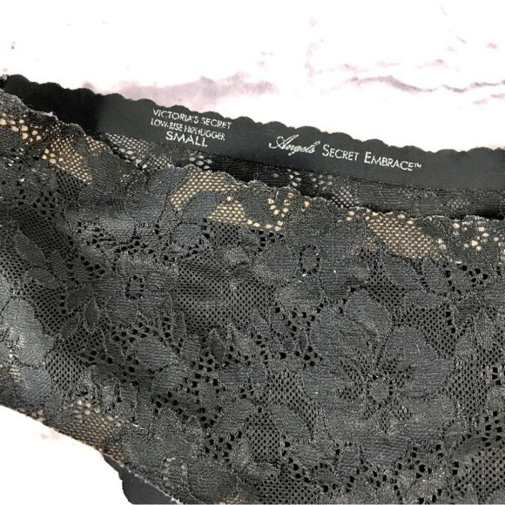 Victoria’s Secret “Angels” Secret‎ Embrace Lace Panty